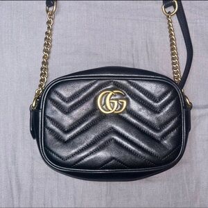 GUCCI SHOULDER BAG